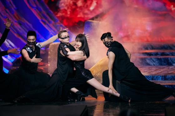  跨界明星组队参赛，娱乐精神与竞技碰撞火花  