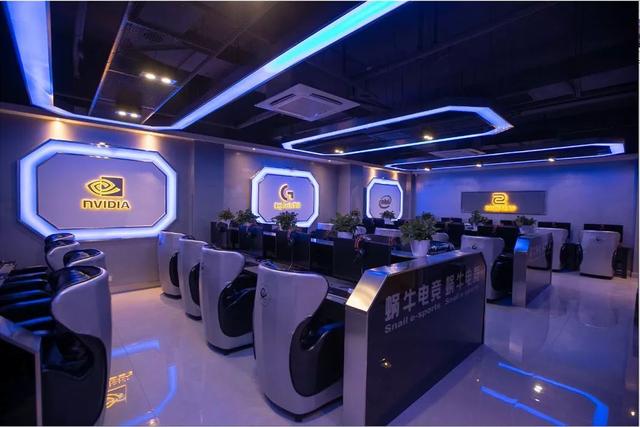  电竞酒店全国遍地开花 沉浸式体验受年轻人追捧