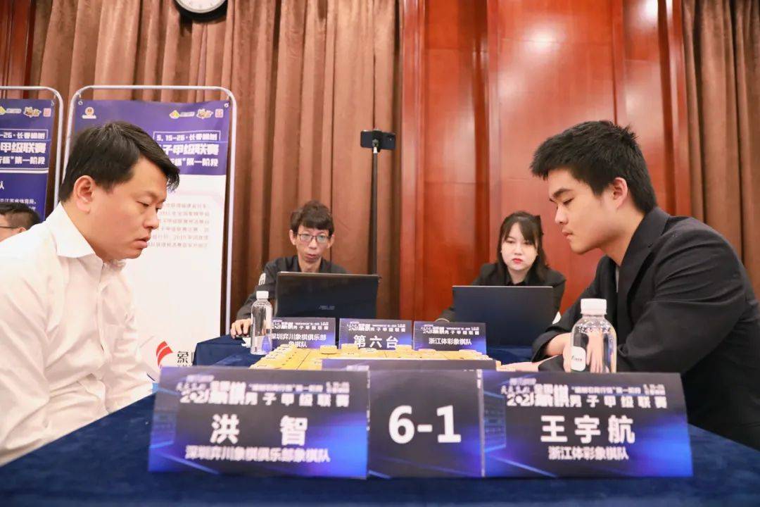  金靴之争进入白热化，射手榜前三胶着