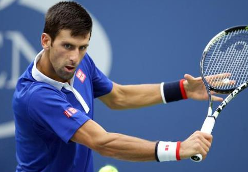  莱巴金娜发球上网战术制霸赛场