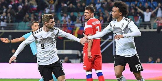  亚洲新星闪耀赛场斩获关键三分